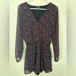 Red, pink, black printed romper perfect for Spring🌷